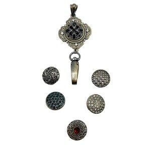 Ginger Snaps Jewelry Charm Lanyard Pendant Plus 6 Rhinestone Snaps .75" **READ